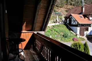 Seperates Ferienhaus Bachhäusle auf dem Hasenhof mit eigener Terrasse mit Grill, Kachelofen, WLAN - 4