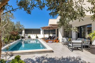 Villa Festina lente a luxury villa in Makarska, heated pool - 5