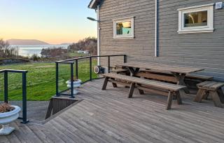 5 Bedroom Lovely Home In Bjoa - 1