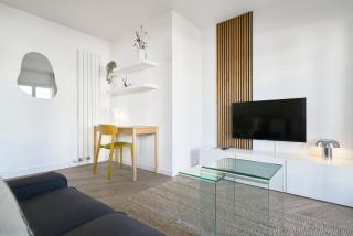 Appartement une chambre avec 3 balcons et parking - 3