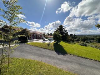 Basque Country Villa with Pool View - Arcangues - 9