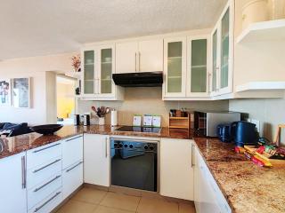 Nautilus Shells Tides Apartment - Muizenberg - 9