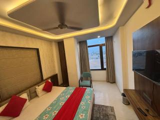 Hotel The Royal Barbariq - 8