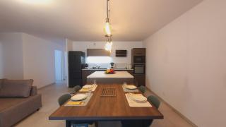 Lune de Miel 3 chambres centre-ville Double Parking Wifi - ROSSIconciergerie - Linge inclus - Lunel - 1