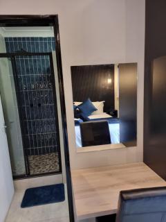 Seasons Inn Self-catering guesthouse - Bloemfontein - 6