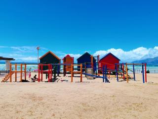 The Waves Empire Apartment - Muizenberg - 0