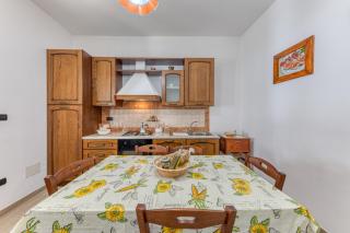 Villa Elena - 2
