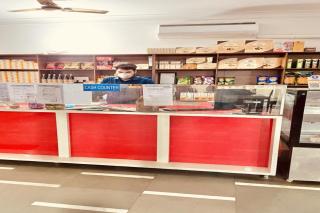 Capital O Kanha Guest House - Noida - 1