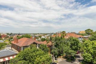 Windsor Court - Historic Charm by the Sea - Melbourne - 5