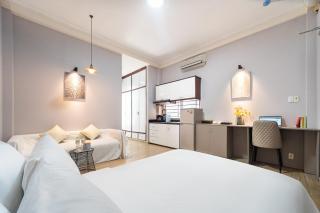 Mia Hotel & Cafe - Free Laundry - Ho Chi Minh City - 0