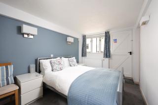 Berwick House - 1