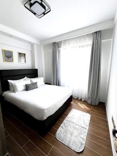 newly furnished one bedroom apartment with heated swimming pool fully equipped gym ample parking space and unbeatable scenic city views - Nairobi - 8