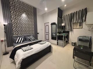 Ivy Splendour Dice Private Studio, Oshiwara Mumbai - 6