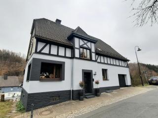 Ferienhaus am Bach - Medebach - 9