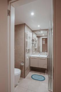 Marriot Court Yard Batumi - Batumi - 2