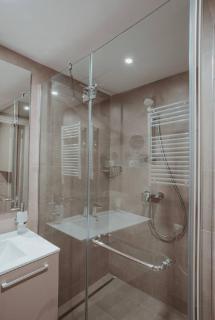 Marriot Court Yard Batumi - Batumi - 3
