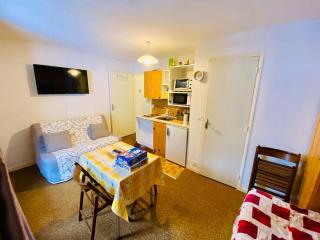 Mountain-style studio, Lake, Skiing - Allos - 6