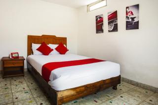 OYO Hotel Oasis, Matehuala - Matehuala - 3