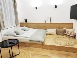 Atlas City Wall Apartment - Košice - 3