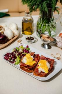 Pensiune Restaurant Căprioara Toplița - 5