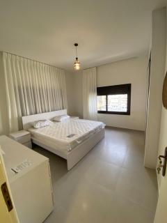 Spacious 2 BR Apartment with City View in Jabal Al Webdeh, Amman - Amman - 3