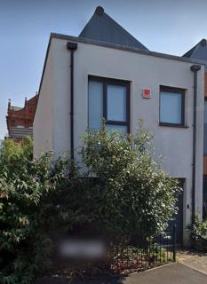 2 Bedroom Modern House - Leicester - 0