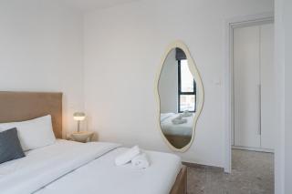 Solara - Stylish Balcony Apartments in Larnaca - Larnaca - 3