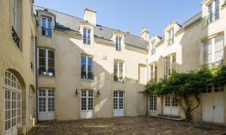 Bayeux, Normandy, Private Mansion, 17th-18th century, in the city - Bayeux - 9