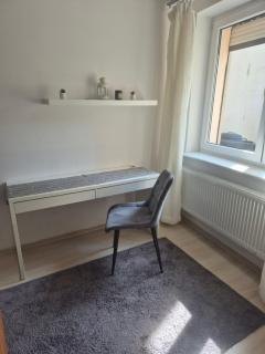 Mały pokój przy lotnisku - Poznań - 6