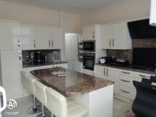 Room in House - 44 Balfour Street BD4 7JT East Bowling Bradford West Yorkshire England K - Bradford - 0