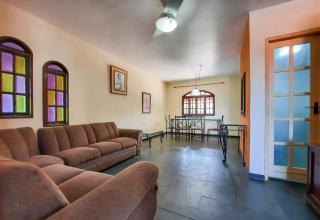 large house near the beach with a pool for 16 or - Cabo Frío - 0