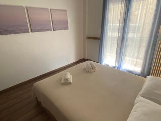 Cozy & Connected, Walk to Culture, Metro in Minutes - 1