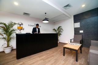Townhouse Chattarpur Opp. Tivoli Garden Near Chhatarpur Metro Station - New Delhi - 3