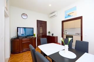Spacious 4 Bedroom Dubrovnik Apartment - Dubrovnik - 1
