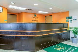 Quality Inn Junction City near Fort Riley - 5