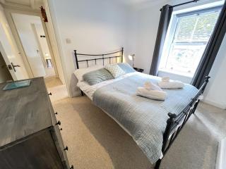 The Bolthole, a cosy, contemporary cottage! - 2