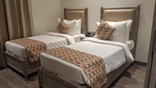 Rhythm Gurugram Hotel & Suites, Sohna Road - Gurgaon - 9