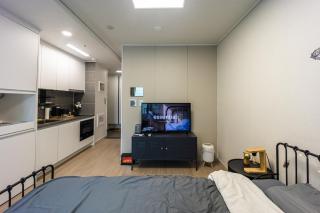 Gwangalli Beach Stylish Accommodation Peaceful Night - Busan - 3