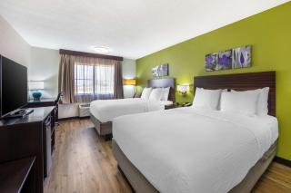 Sleep Inn & Suites Salina I-135 - Salina - 1