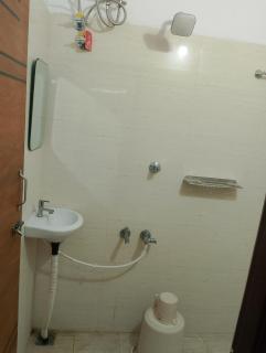 Sri Balaji Guesthouse - Chennai - 5