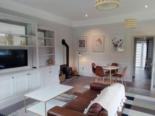 Kileenlea Two bedroom Cottage - - 0