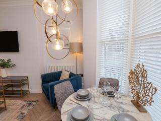 The Salisbury Apartment 201 - Scarborough - 5