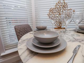 The Salisbury Apartment 201 - Scarborough - 3