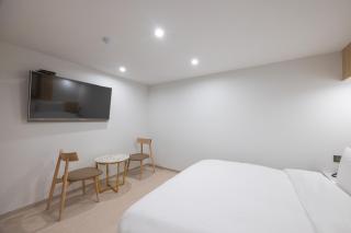 Hotel BELLUS - Busan - 4