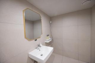 Hotel BELLUS - Busan - 6