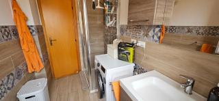 ALOHA ROOM vicino all'aeroporto - 1