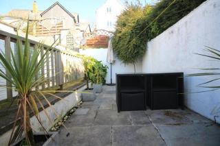 Malt Cottage Sleeps4-Patio-PetsOK-Parking - Padstow - 1