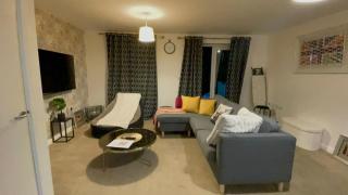 New Modern 3-Bed Home FREE Parki - Dartford - 8