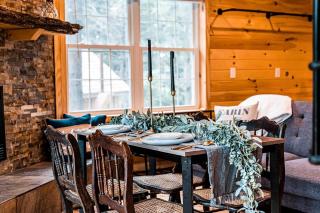 Unique Pet Friendly Treehouse with Hot Tub on the Edges of Belgrade Stream with Direct Access to Messalonskee Lake, Maine - Belgrade - 4