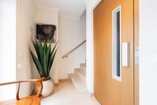Exquisite Townhouse for 8 in Lisbon City Center - Lisboa - 4